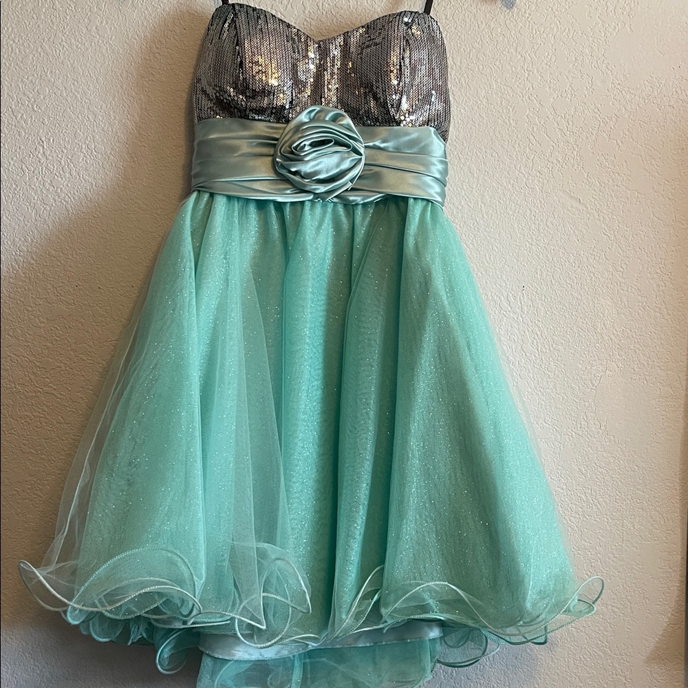 Elegant Sequin and Satin Mini Dress